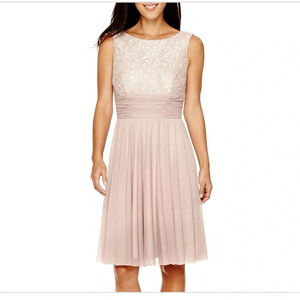 NWT!! Jessica Howard - Sleeveless Fit & Flare Evening Dress - Knee Length - 10